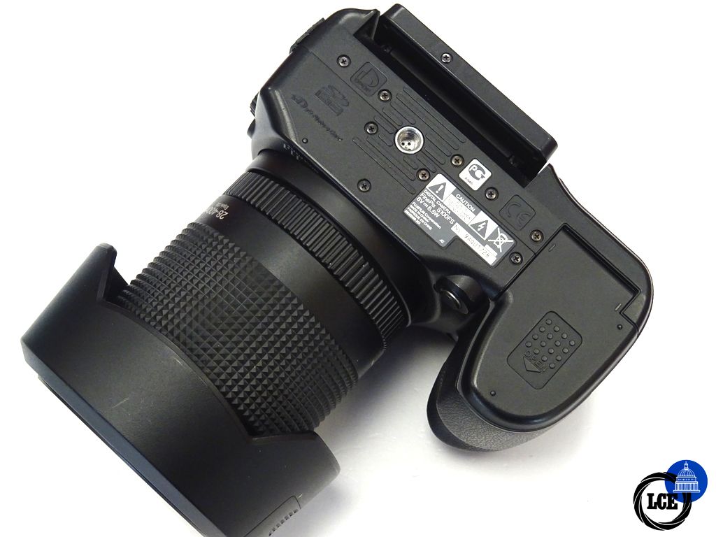 FujiFilm Finepix S100  