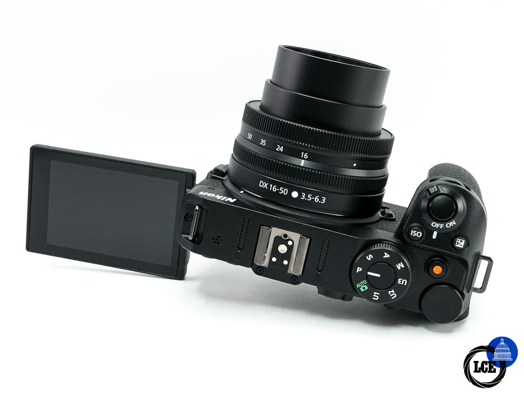 Nikon Z30 + Z DX 16-50mm F3.5-6.3 VR * BOXED *