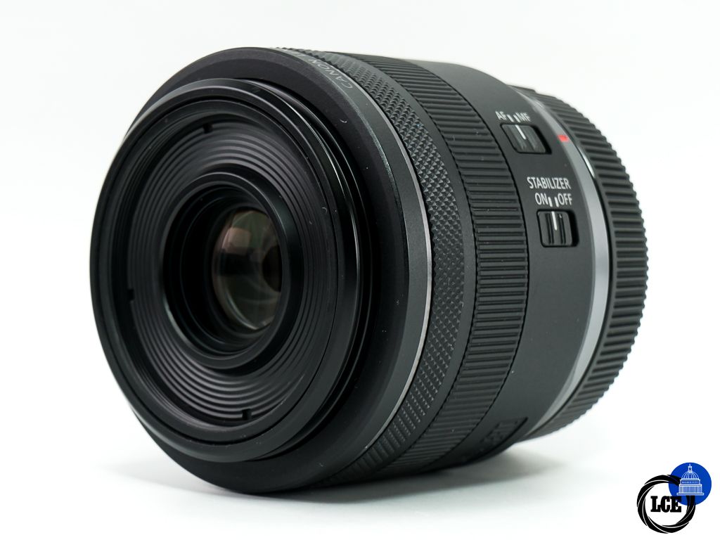 Canon RF 35mm F1.8 Macro IS STM