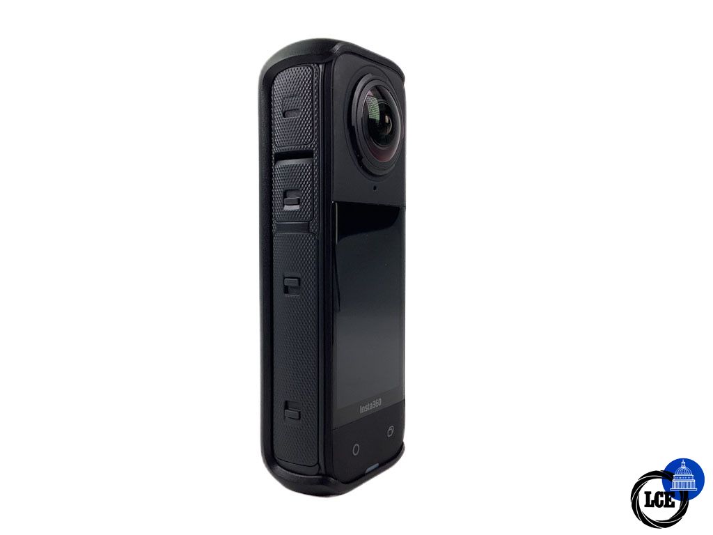Insta360 X4