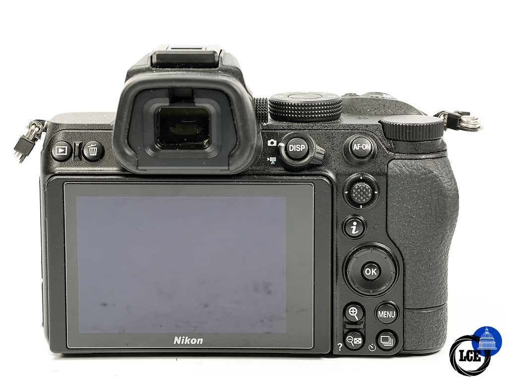 Nikon Z5 BODY *BOXED*