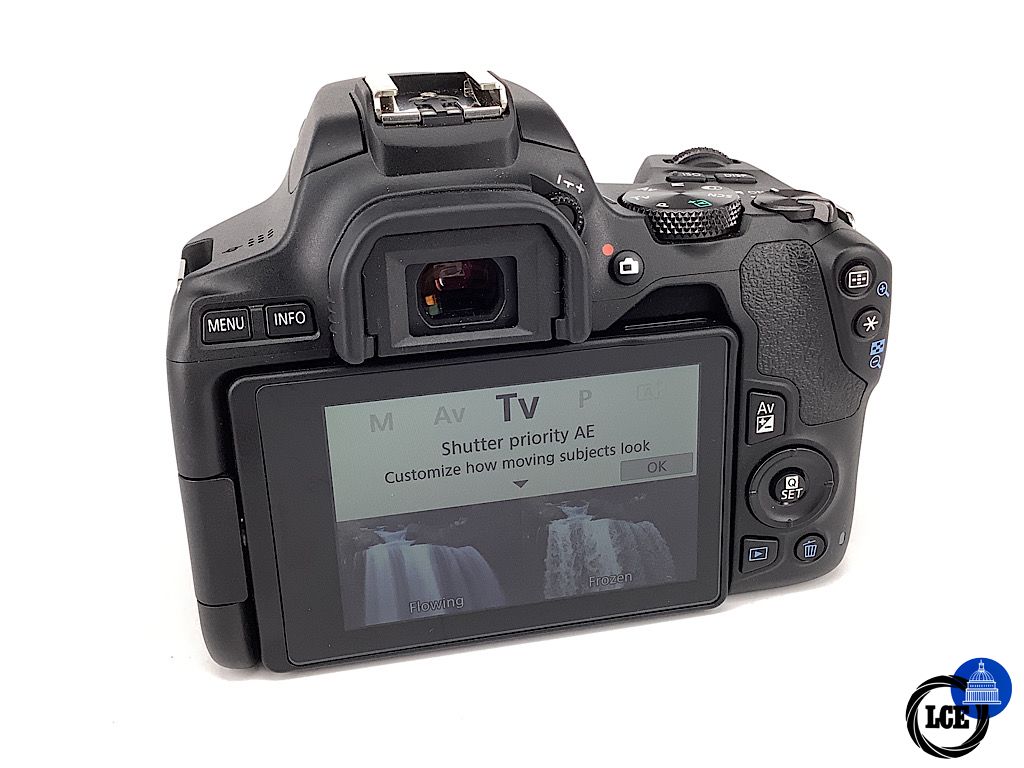 Canon EOS 250D + 18-55mm IS STM