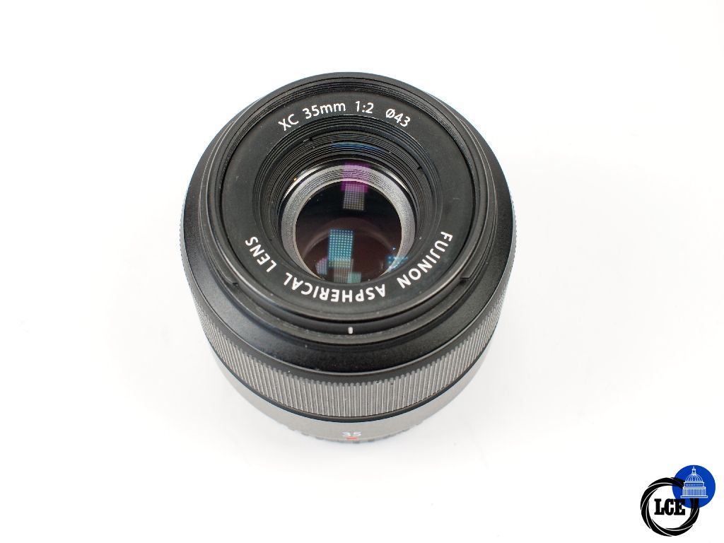 FujiFilm XC 35mm F2 