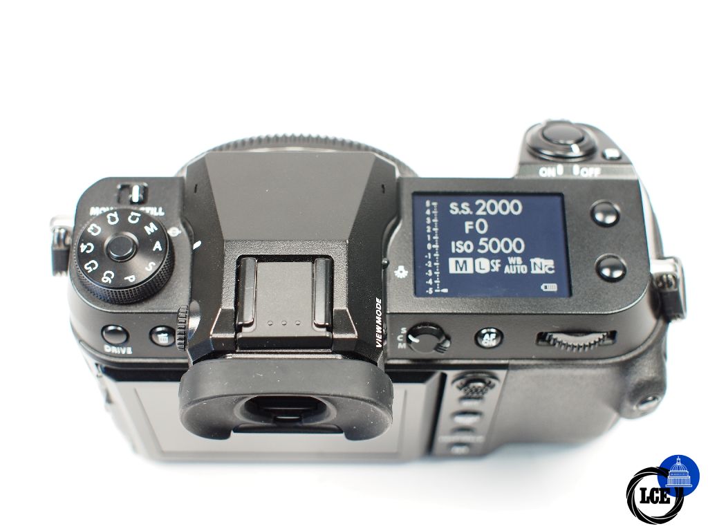FujiFilm GFX50s II Body shutter count 18,411