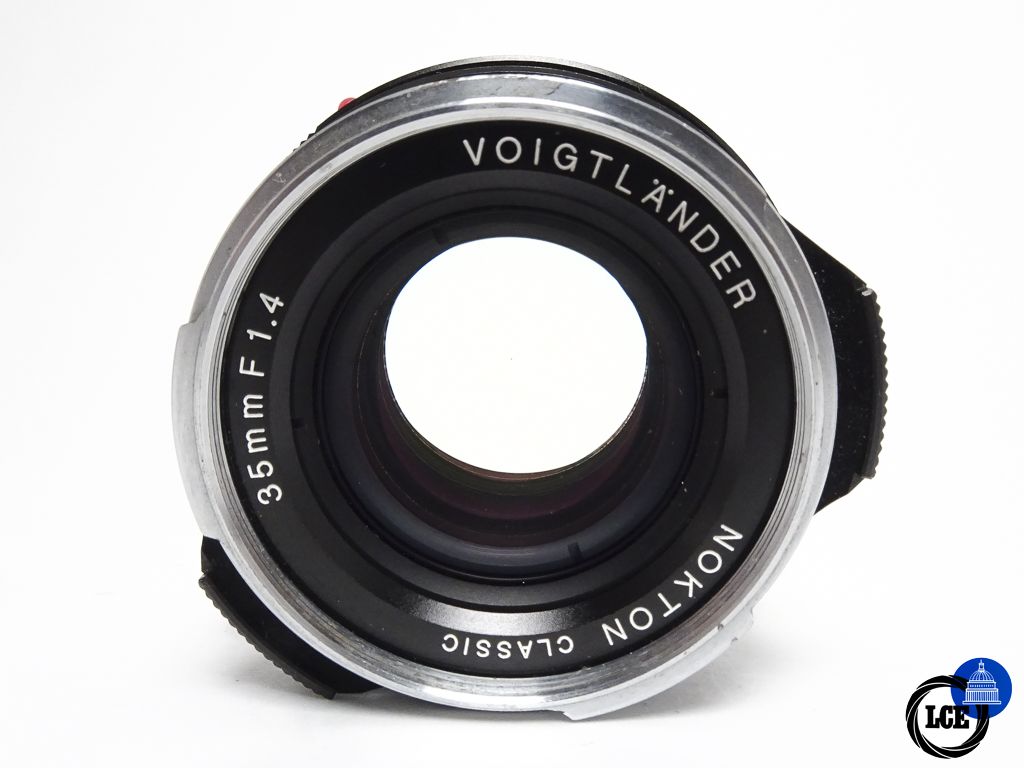 Voigtlander 35mm f/1.4 Nokton Classic