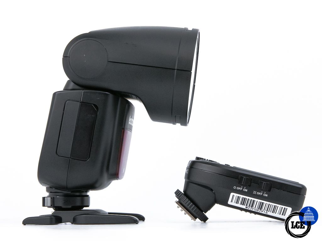 Godox V1 + XPro Canon Fit