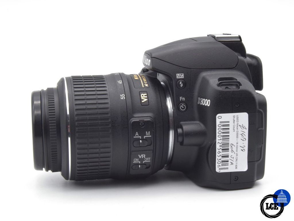 Nikon D3000 + AF-S 18-55mm f/3.5-5.6G VR DX (only 606 shutter actuations)