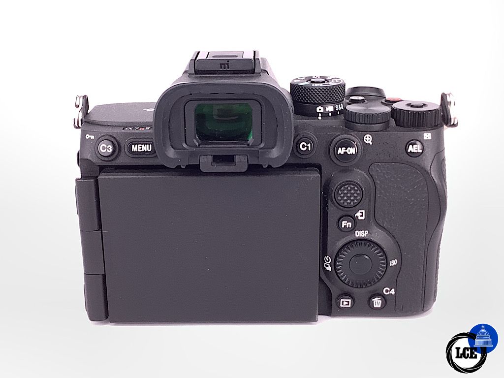 Sony A7RV body * very low 2.4K shutter count *