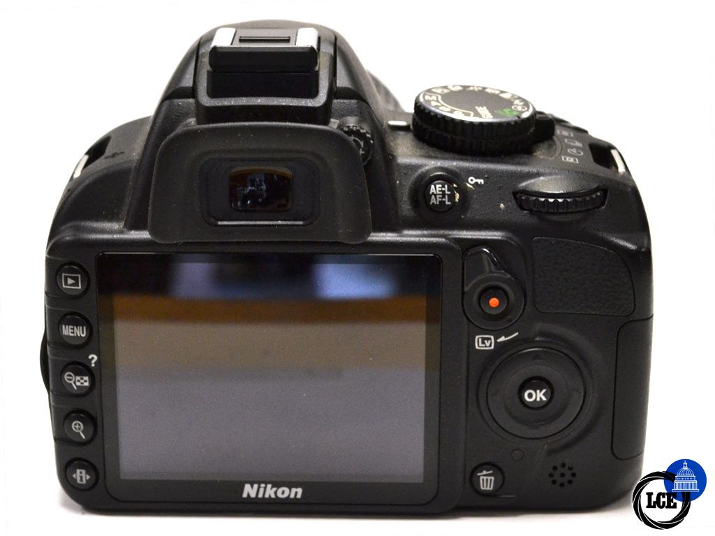 Nikon D3100 + 18-55mm 