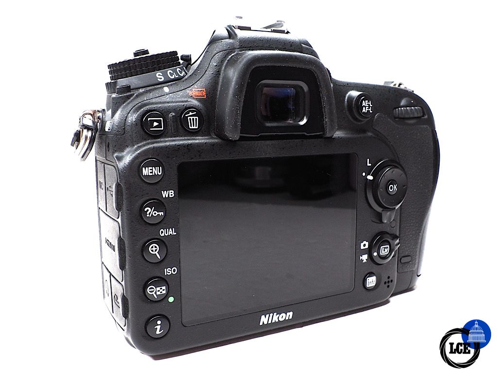 Nikon D7200