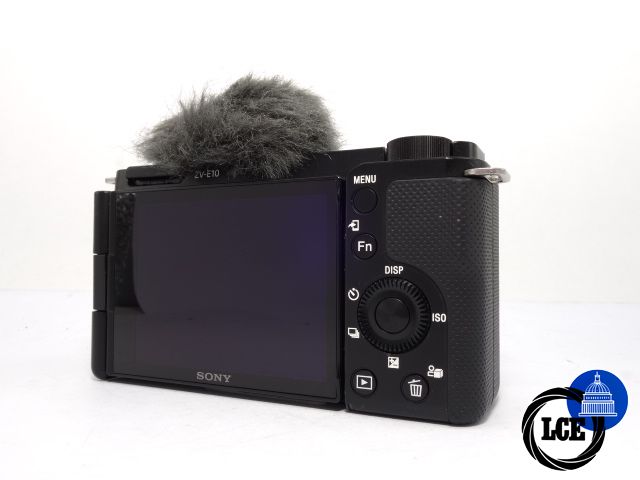 Sony ZV-E10 + 16-50mm ***WOW ONLY 4000 SHOTS***