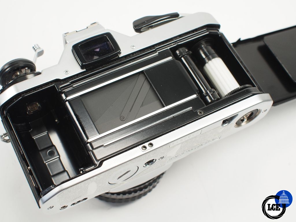 Pentax MG with 50mm f1.7