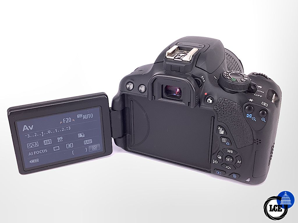 Canon EOS 700D + 18-55mm III (5.8k shutter count)