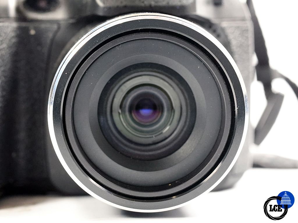 FujiFilm Finepix S2950 | 1276792