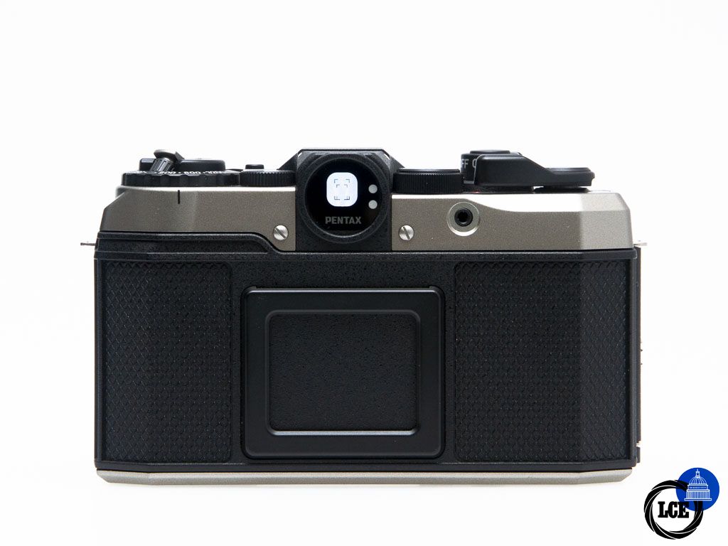 Pentax 17 