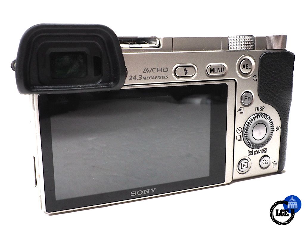 Sony A6000