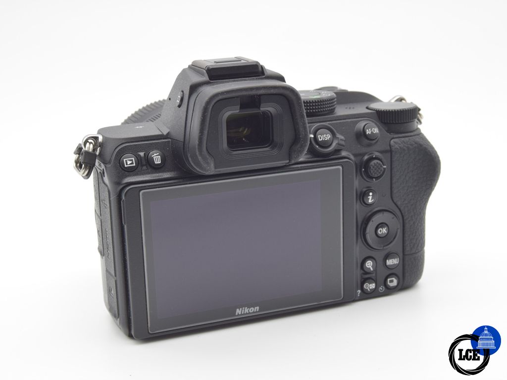 Nikon Z 5 + Z 24-50mm f/4-6.3 (9370 Shutter Actuations)