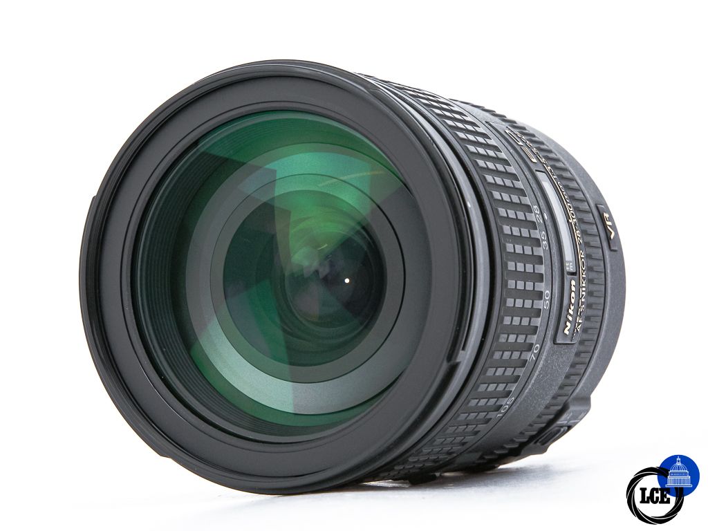 Nikon AF-S 28-300mm f3.5-5.6 G ED VR