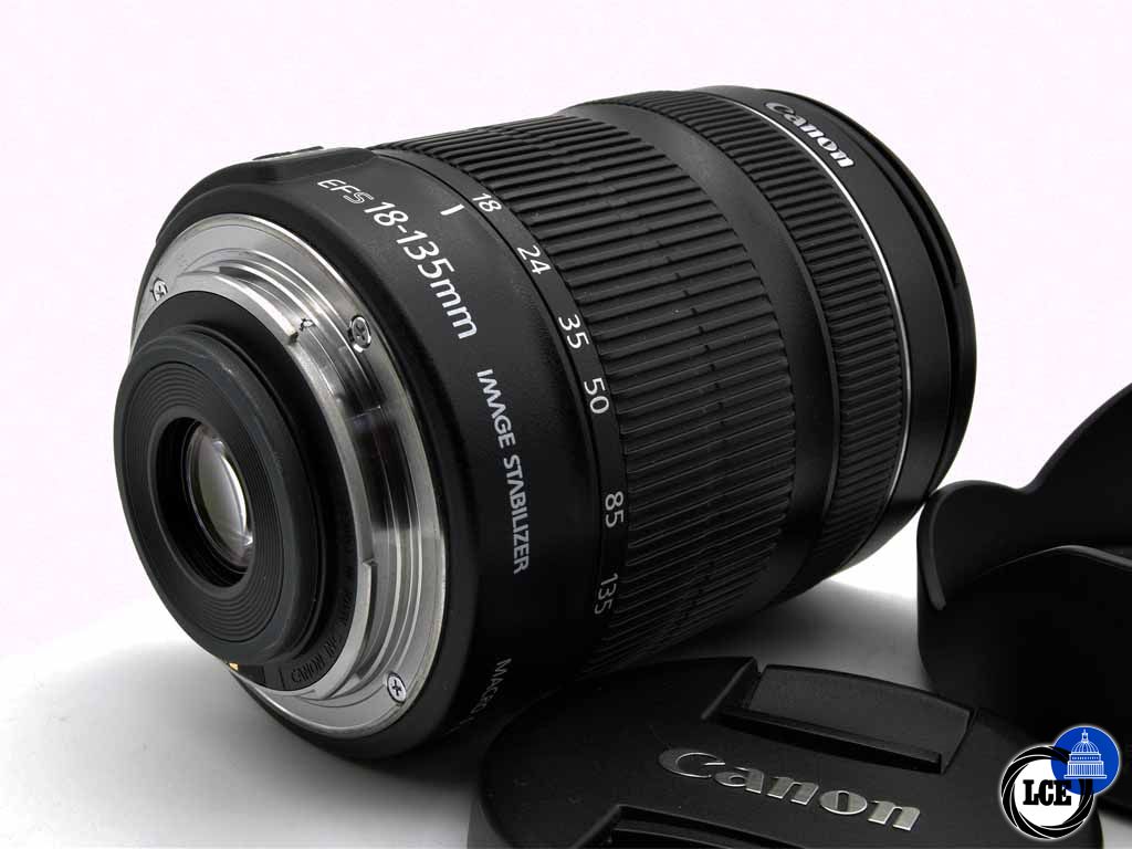 Canon EF-S 18-135mm f/3.5-5.6 IS STM 