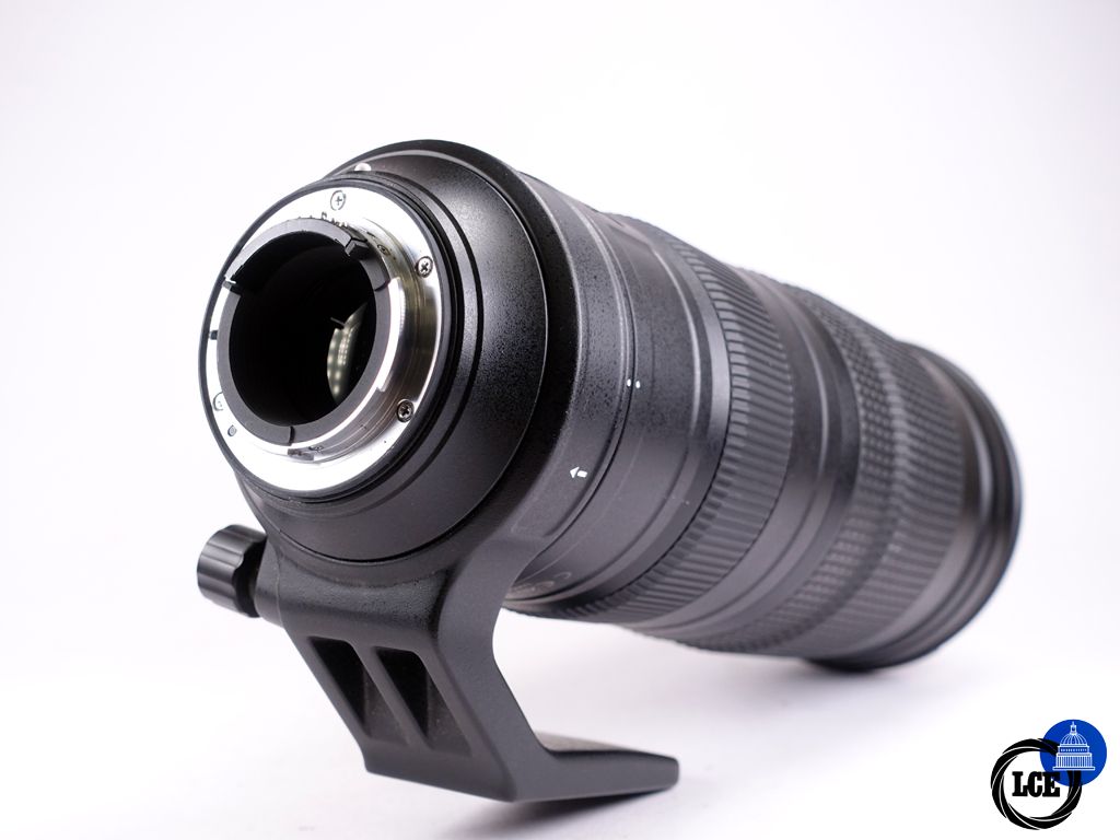 Nikon 200-500mm f/5.6E ED VR AF-S