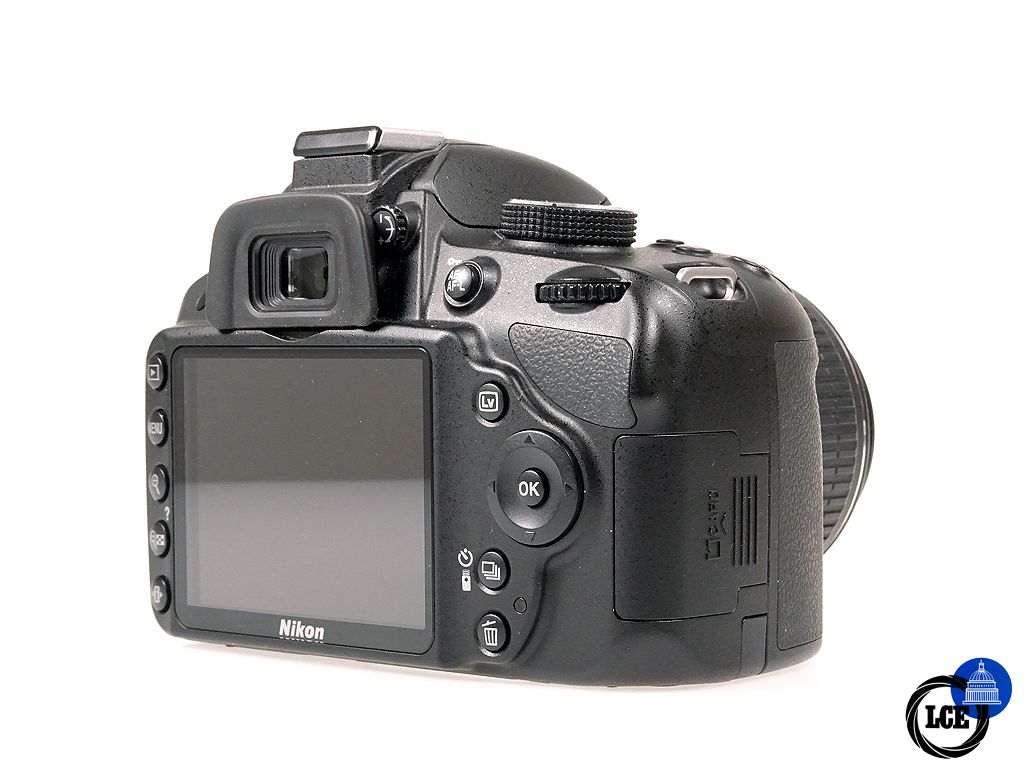 Nikon D3200 + AF-S 18-55mm f3.5-5.6G VR