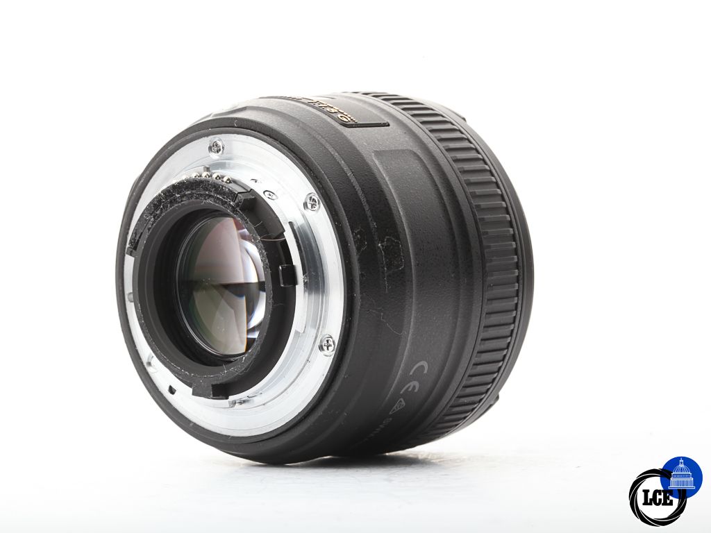 Nikon AF-S 50mm f/1.8 G | 10113921