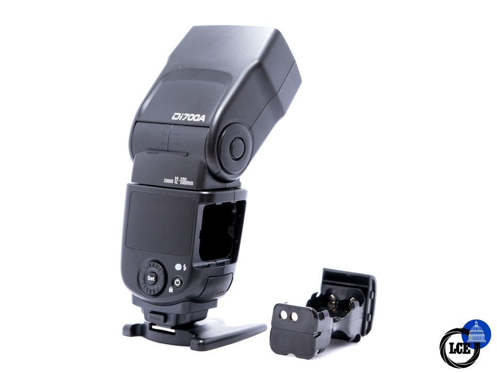 Nissin Di700A speedlight + Air 1 Commander - Micro 4/3rd fitting
