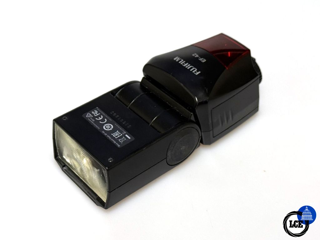 FujiFilm EF-42 Flash