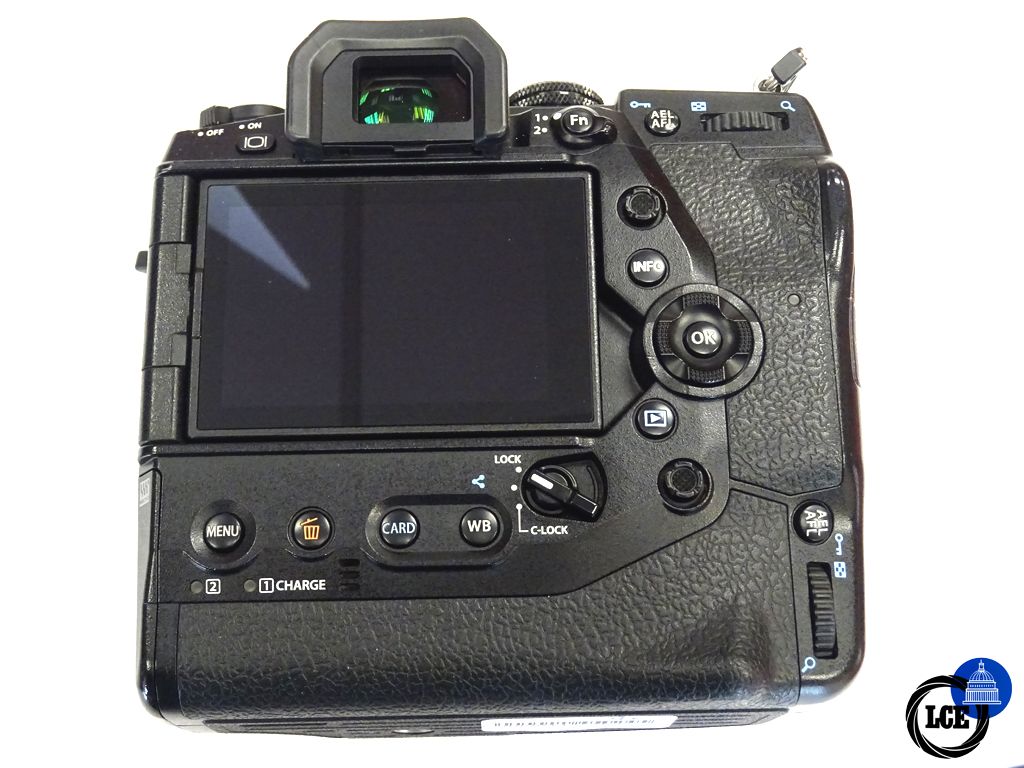 Olympus E-M1X  Body