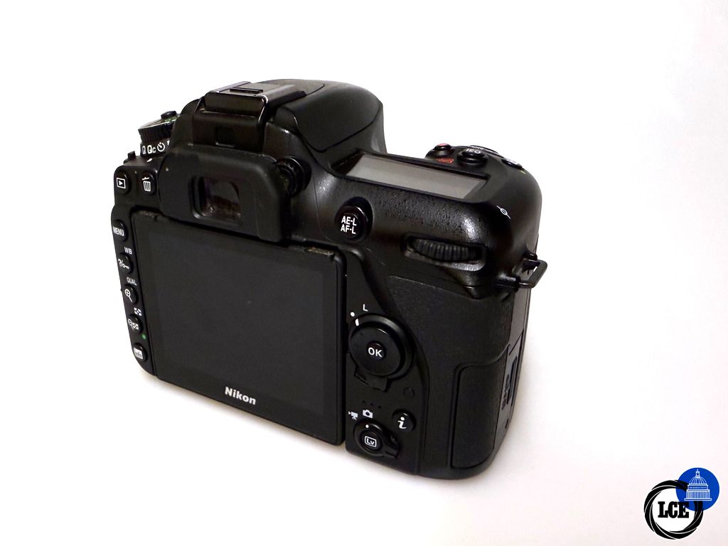 Nikon D7500 Body