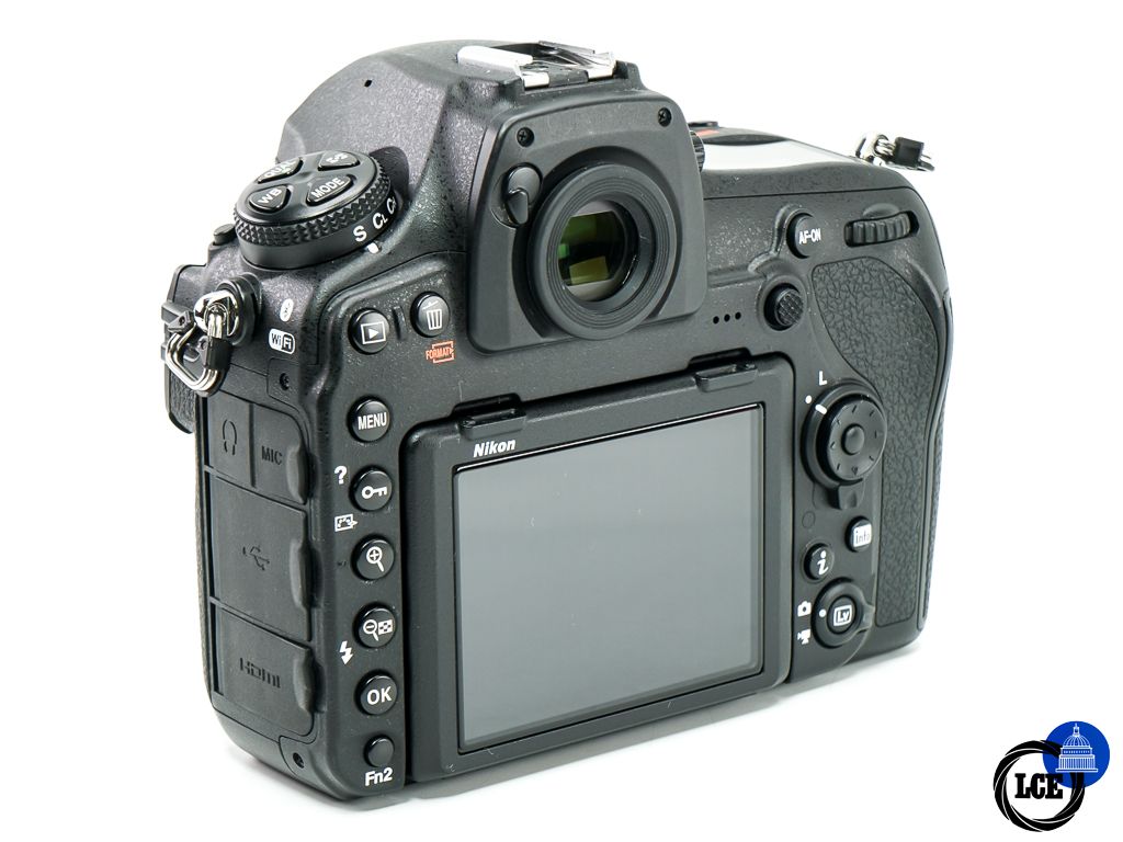 Nikon D850 Body * BOXED / SHUTTER COUNT ON 13K *