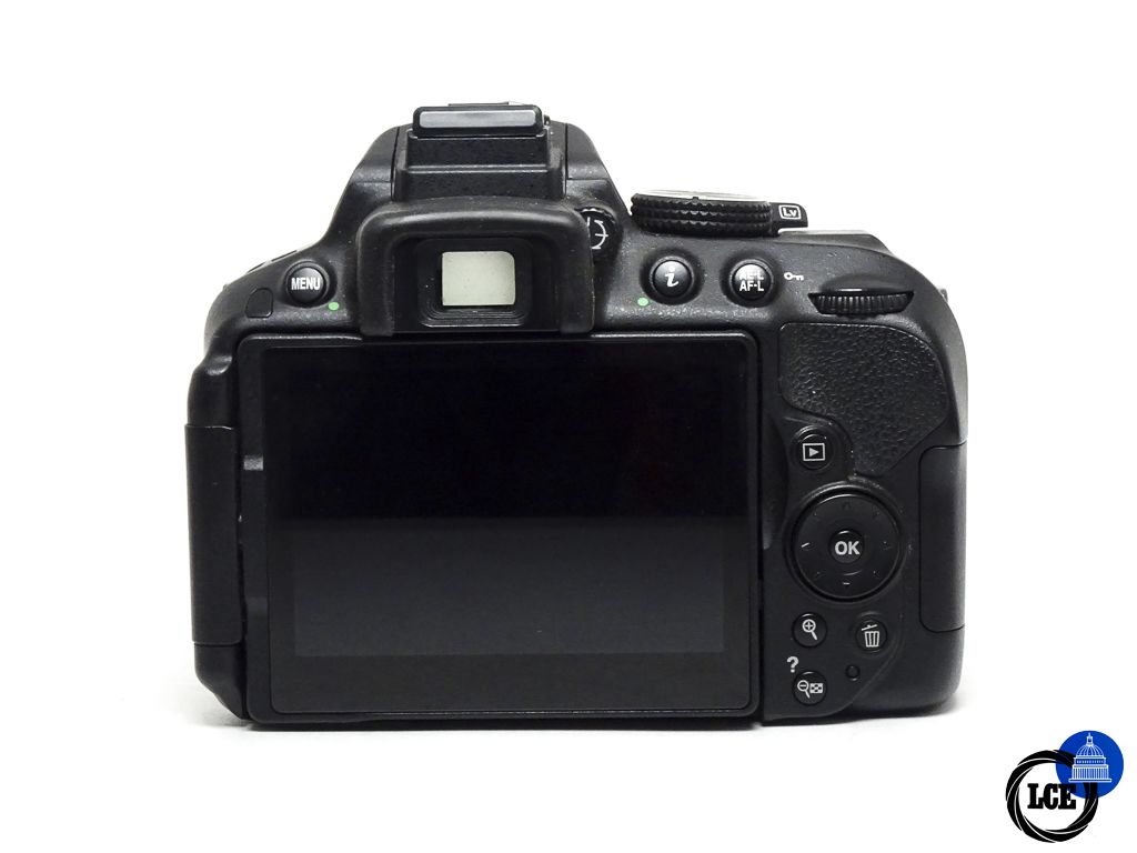 Nikon D5300 + AF-P 18-55mm f/3.5-5.6G VR DX
