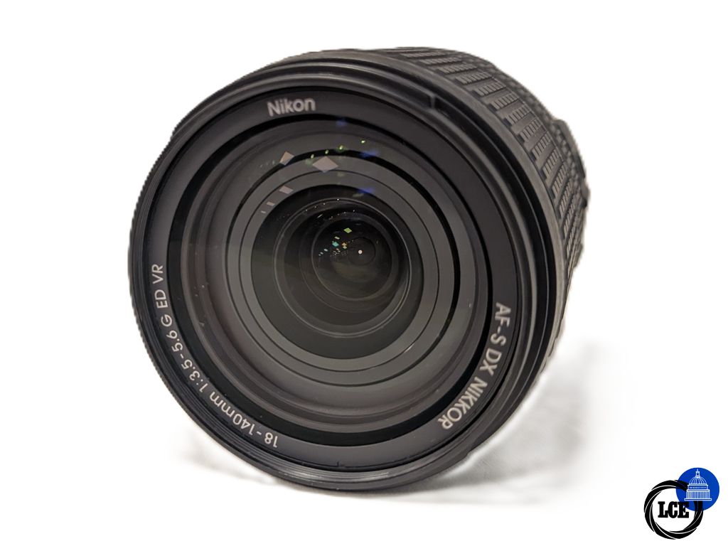 Nikon AF-S 18-140mm F3.5-5.6 G ED DX VR 