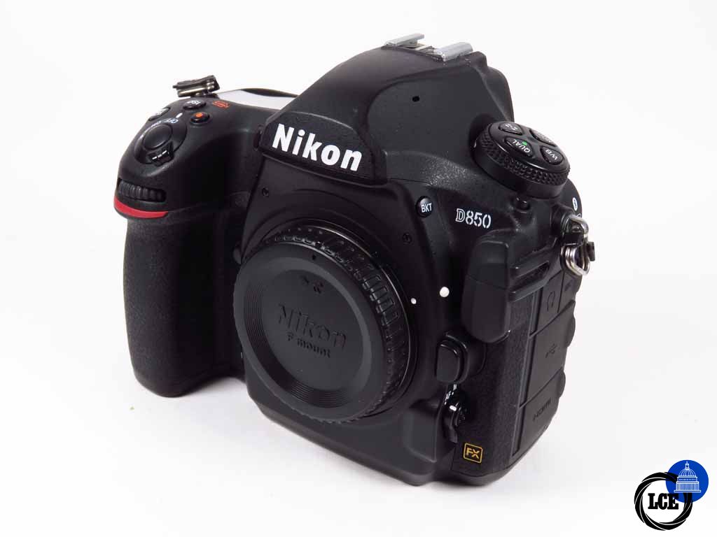 Nikon D850