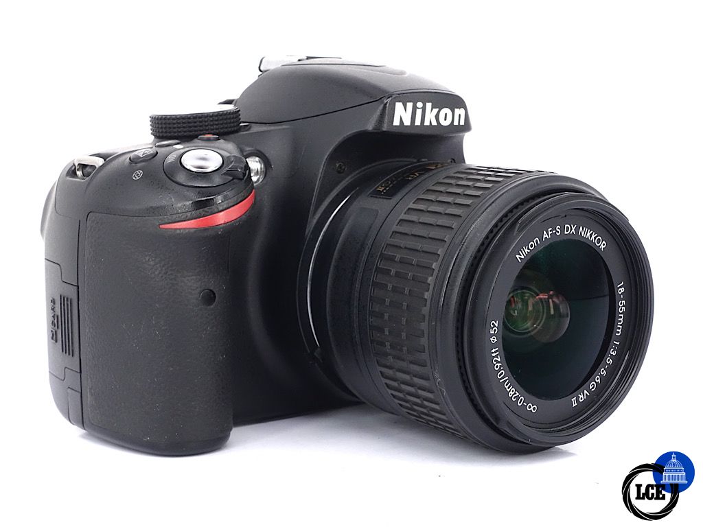 Nikon D3200 + 18-55mm F3.5-5.6 GII DX VR | 4*