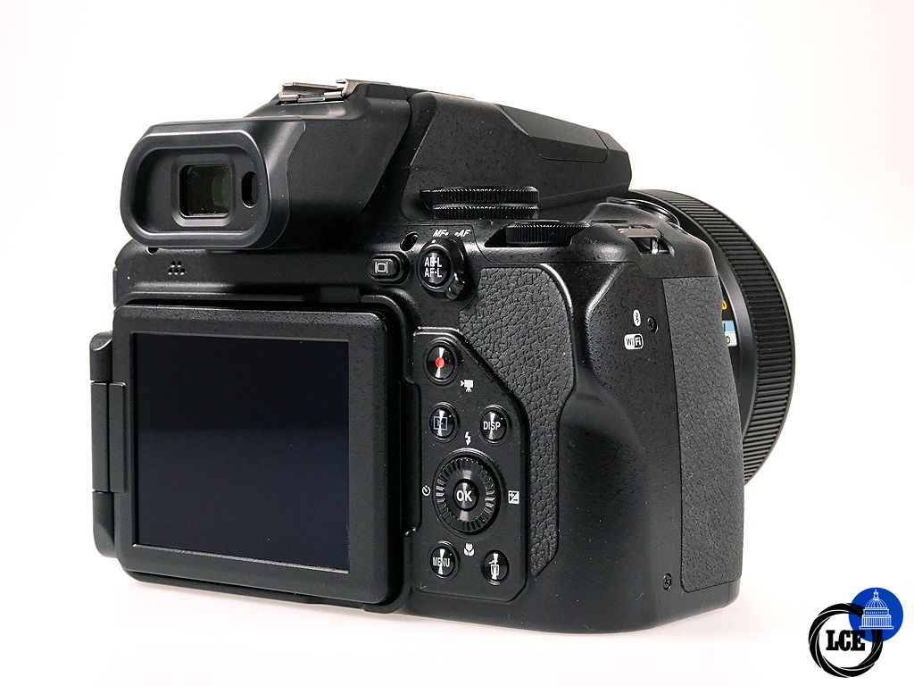 Nikon Coolpix P1000