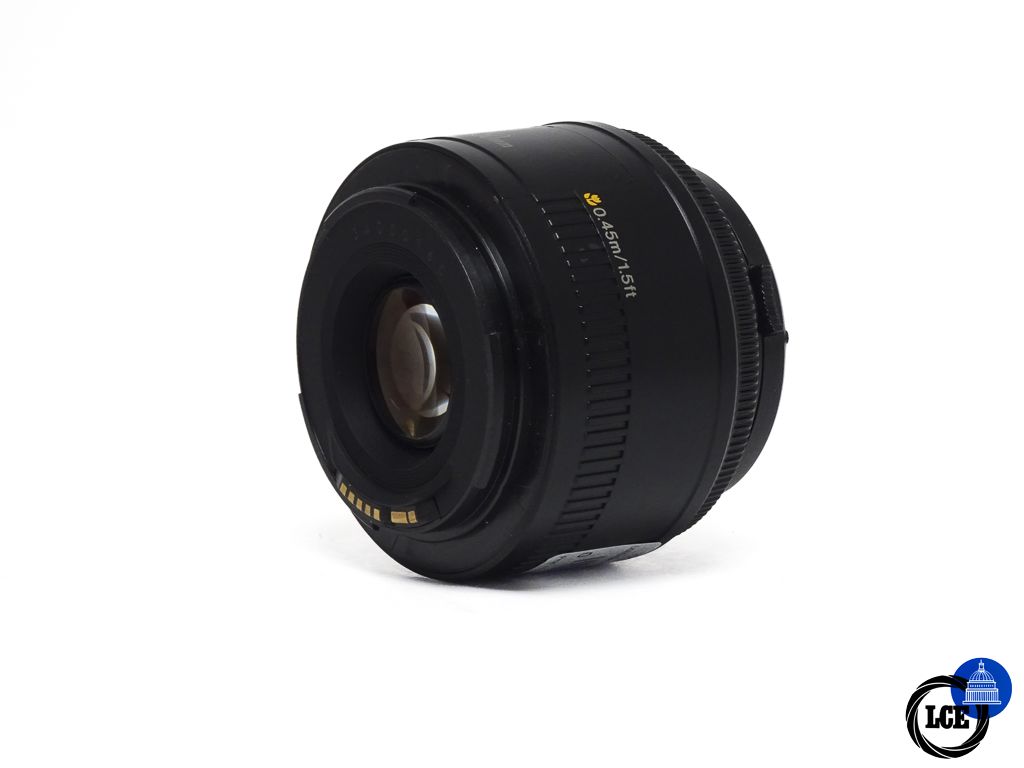 Canon EF 50mm f/1.8 II