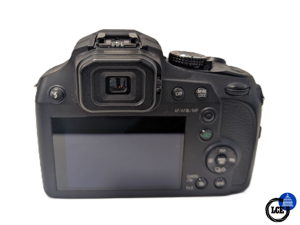 Nikon Lumix FZ82 