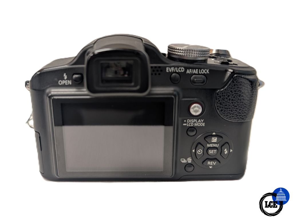 Panasonic Lumix FZ18
