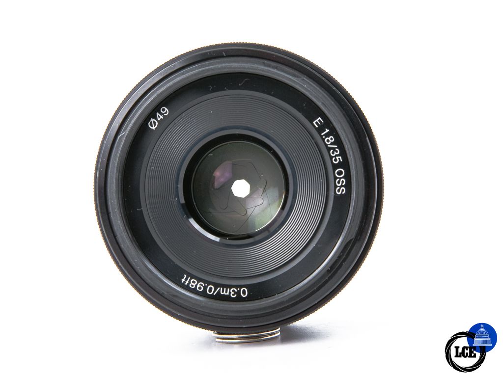 Sony E 35mm F1.8 OSS