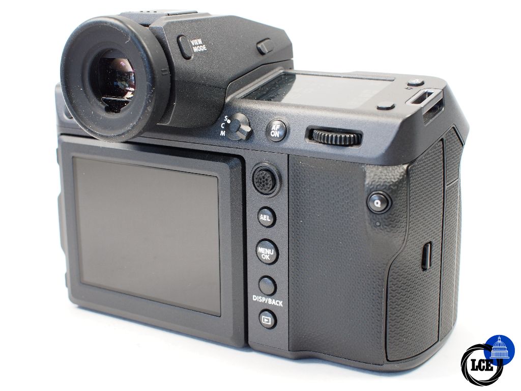 FujiFilm GFX100 II Body shutter count 11,659