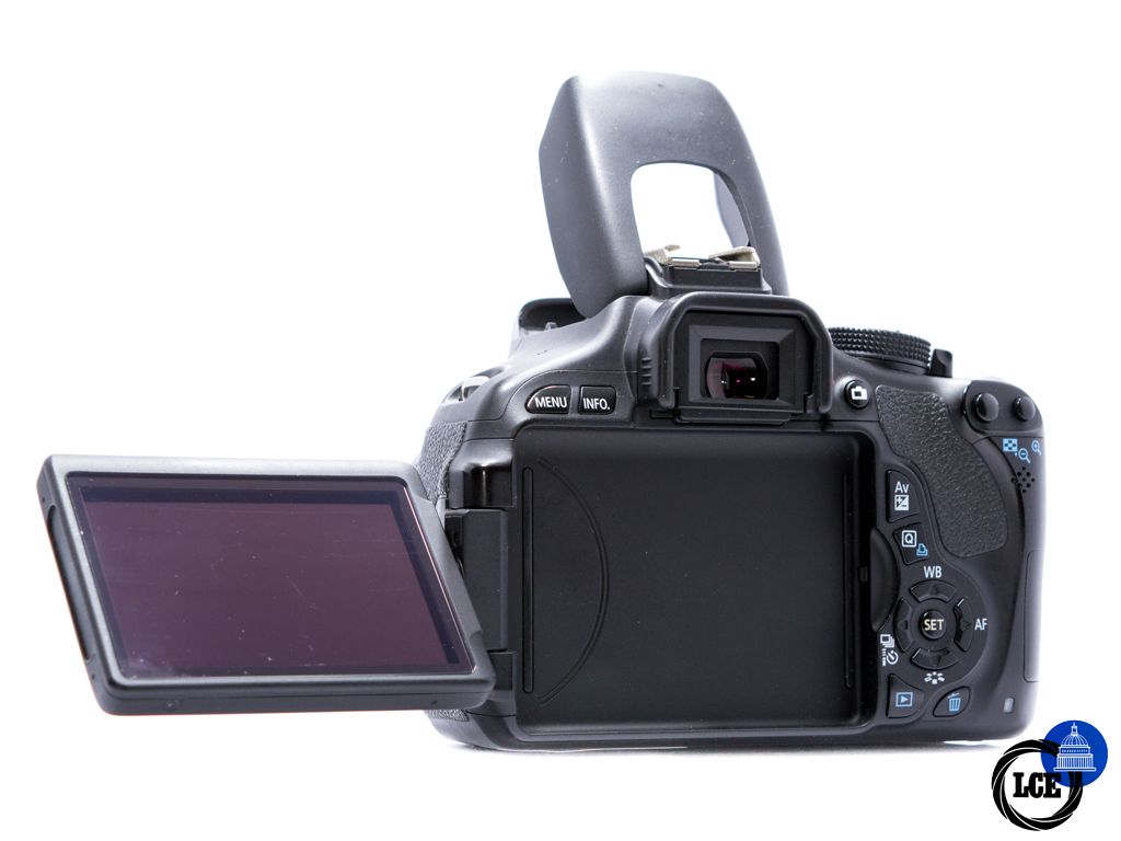 Canon EOS 600D + EF-S 18-55mm f3.5-5.6 IS II