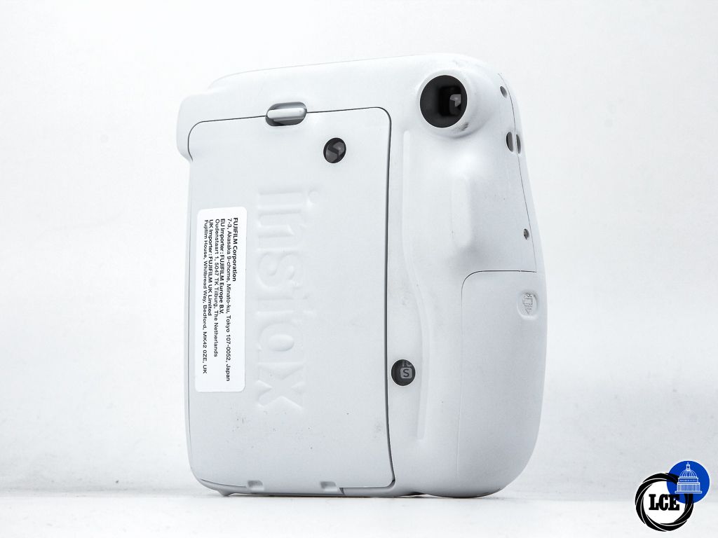 FujiFilm Instax Mini 11