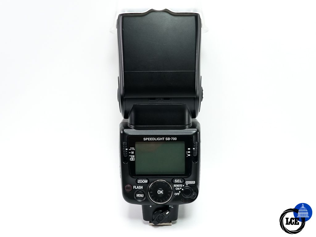 Nikon SB-700 SPEEDLIGHT