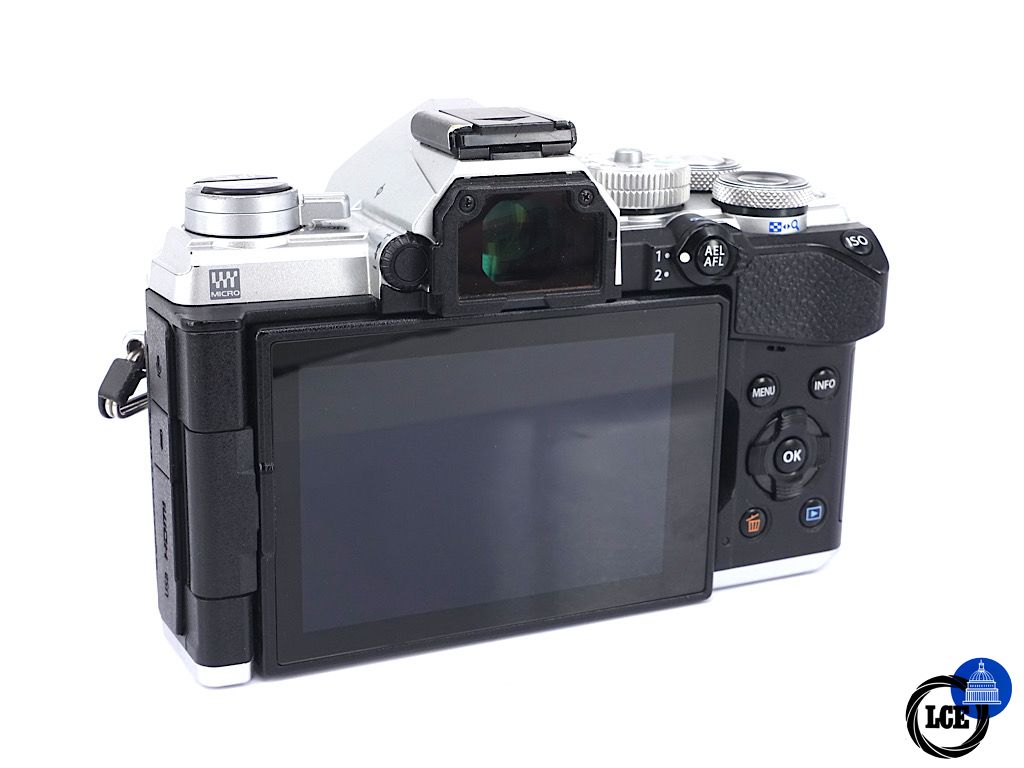 Olympus EM-5 III Body Silver | 4*