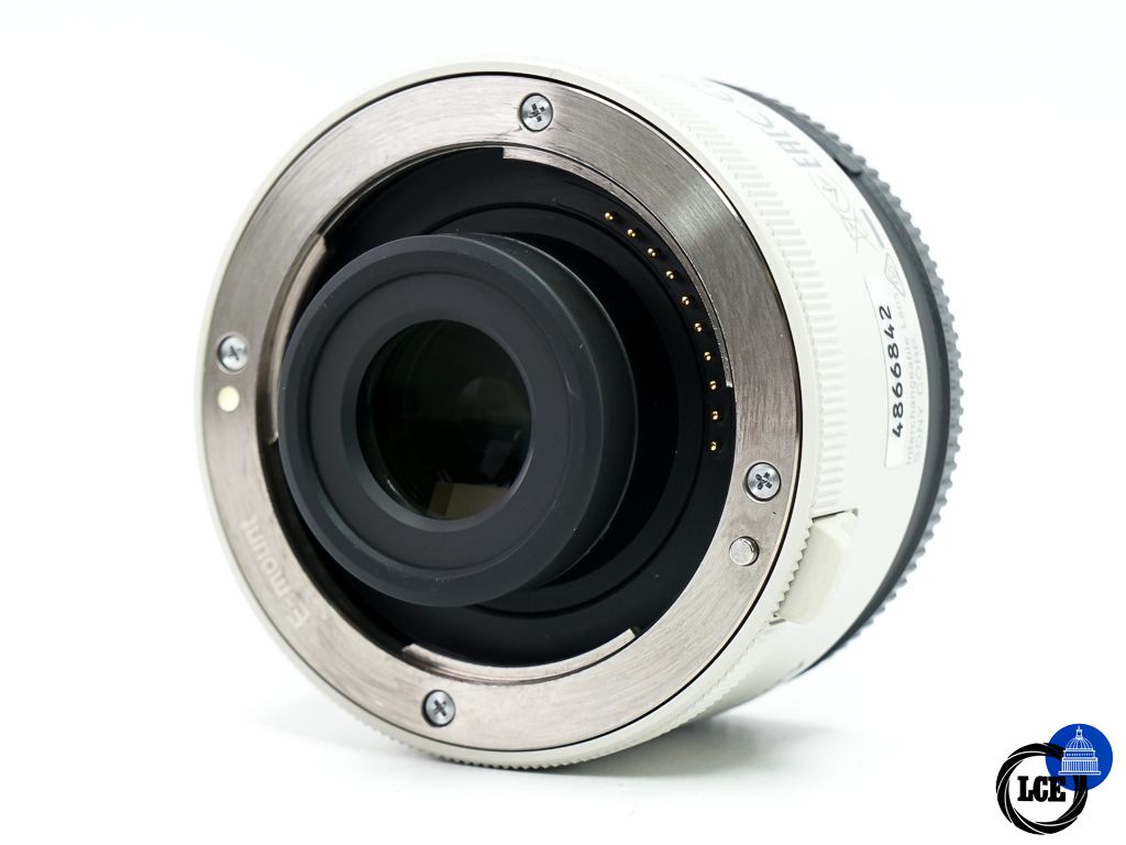 Sony FE 2x Teleconverter * MINT & BOXED *