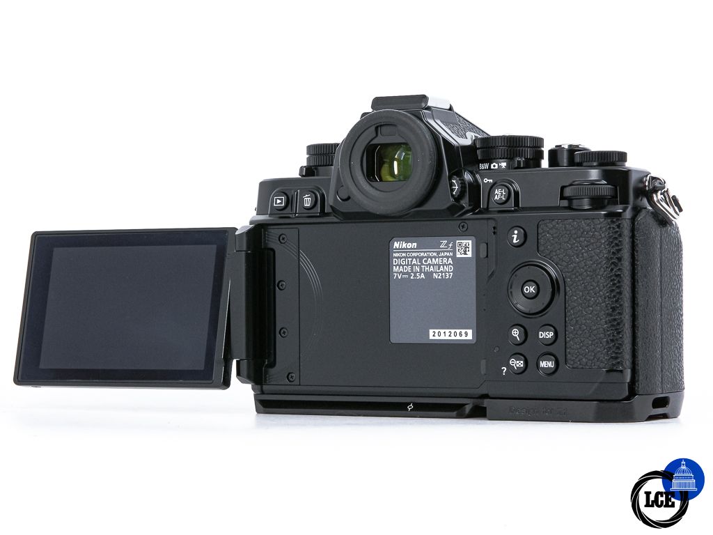 Nikon Zf + SmallRig Grip **4k Shutter Count**