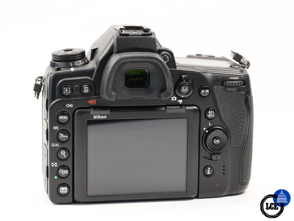 Nikon D780