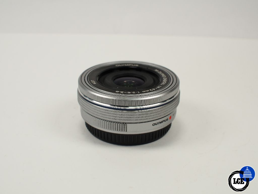 Olympus 14-42mm F3.5-5.6 EZ 