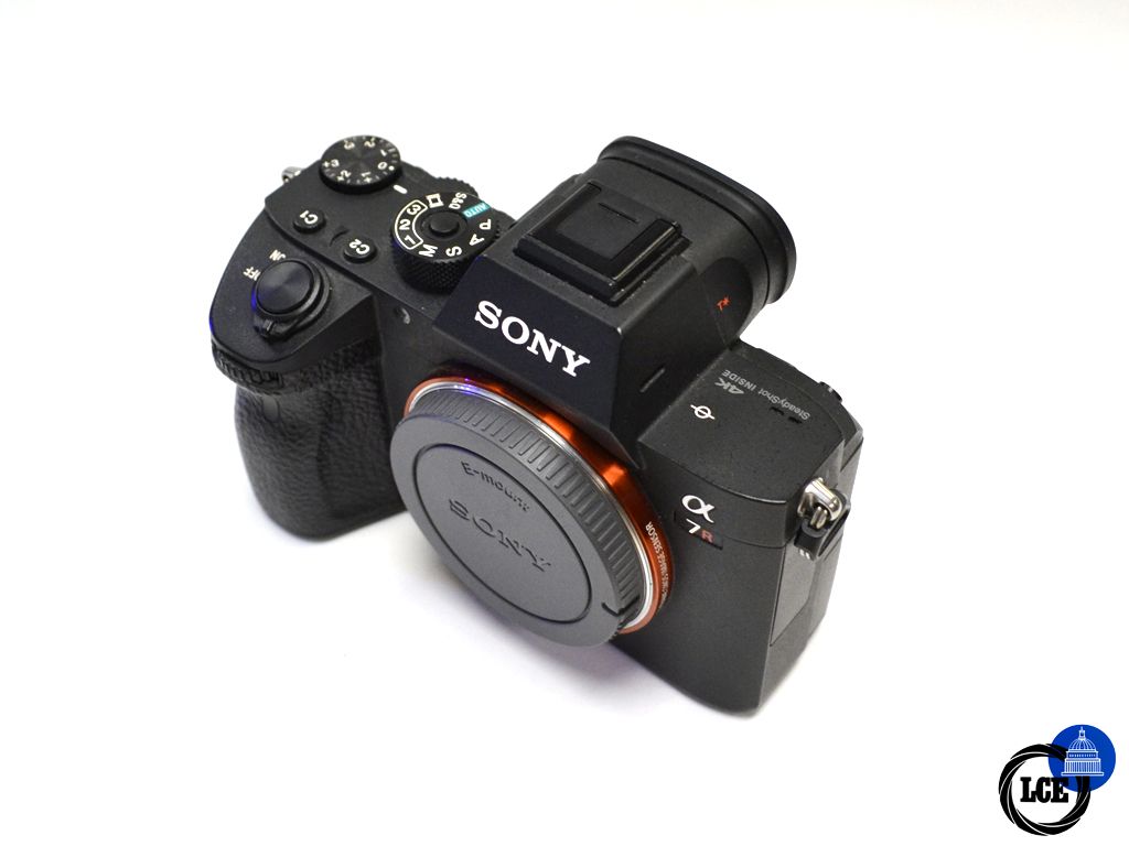 Sony A7R III Body